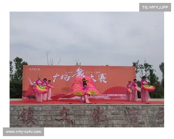 村舞商演价格透明化，汝州合作社年收入超百万